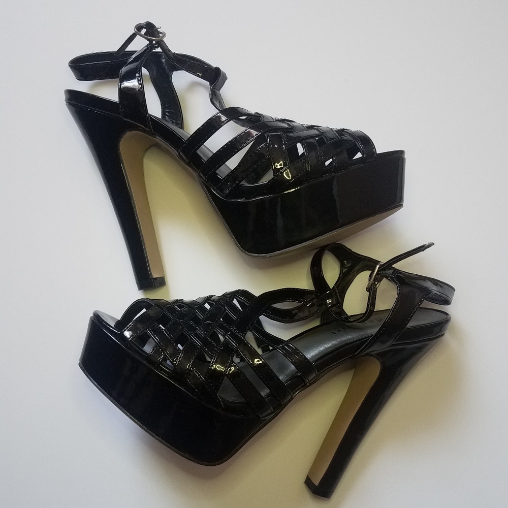 MADDEN GIRL "Mayville" Platform Peep-toe…
